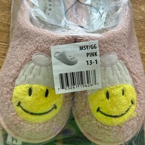 MSY Kids Pink Smiley Face Slippers